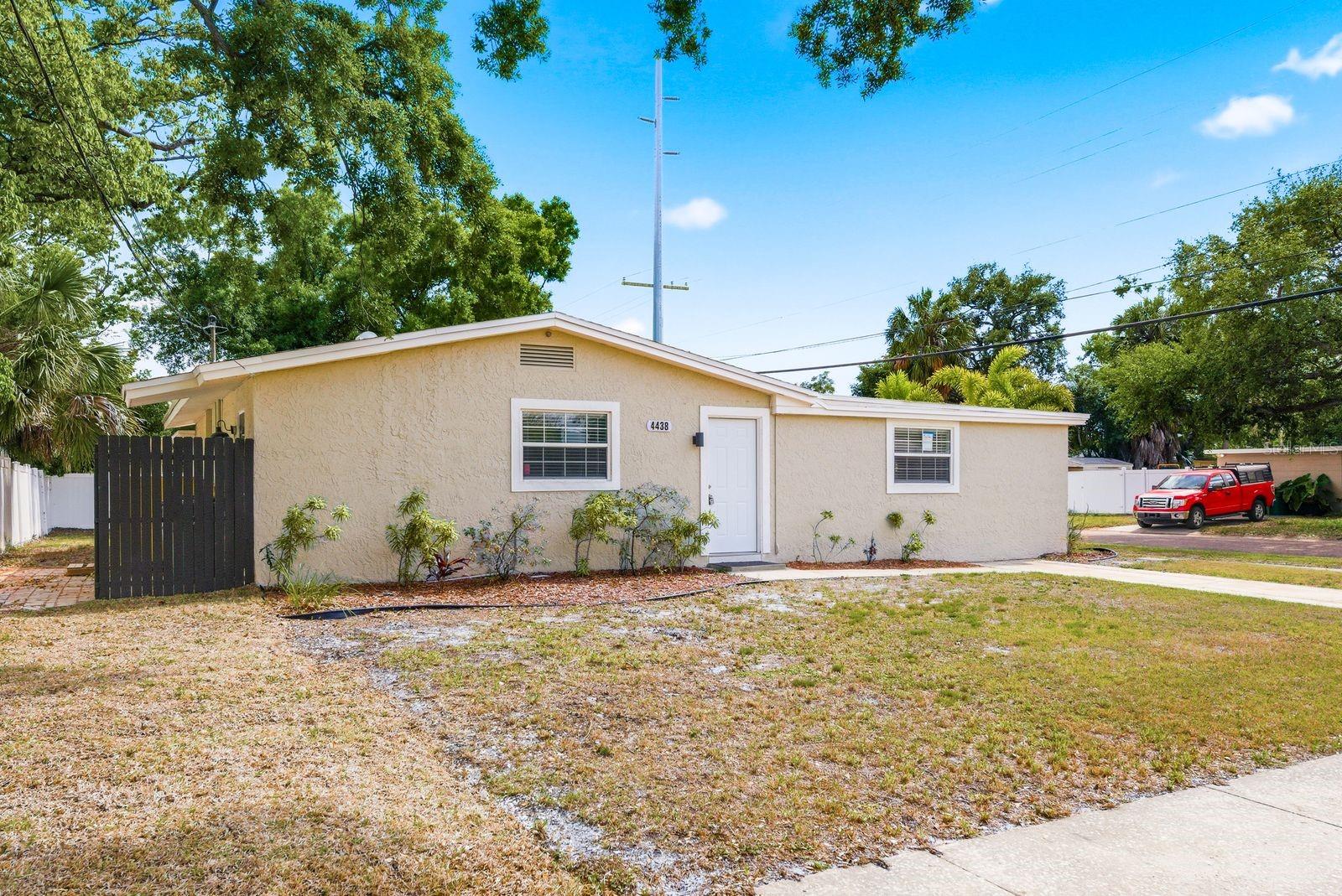 4438 W WYOMING AVE, TAMPA, FL, 33616