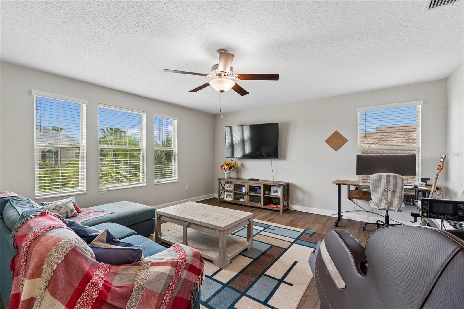 32237 WATOGA LOOP, WESLEY CHAPEL, FL, 33543