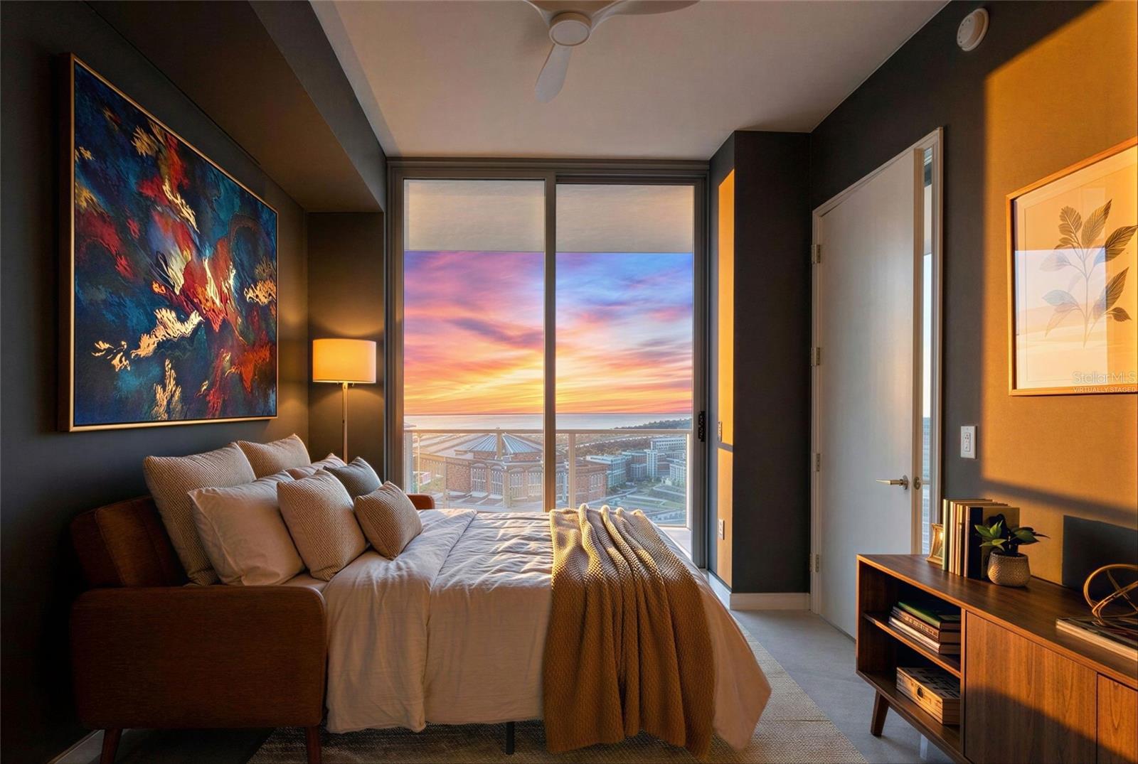 400 CENTRAL AVE #1806, ST PETERSBURG, FL, 33701