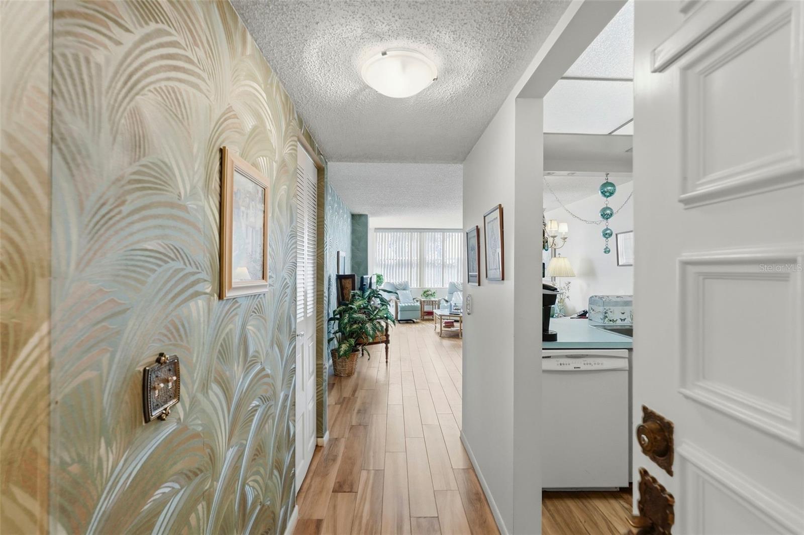 6180 SUN BLVD #307, ST PETERSBURG, FL, 33715