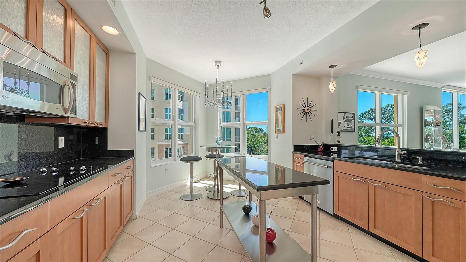 409 NORTH POINT RD #401, OSPREY, FL, 34229