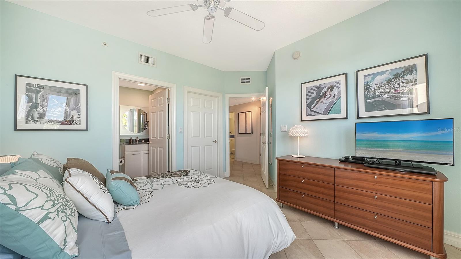 409 NORTH POINT RD #401, OSPREY, FL, 34229