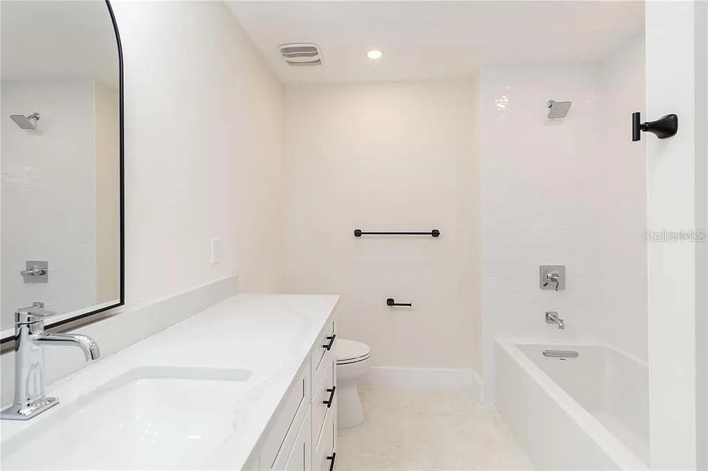 280 HIDDEN BAY DR #302, OSPREY, FL, 34229