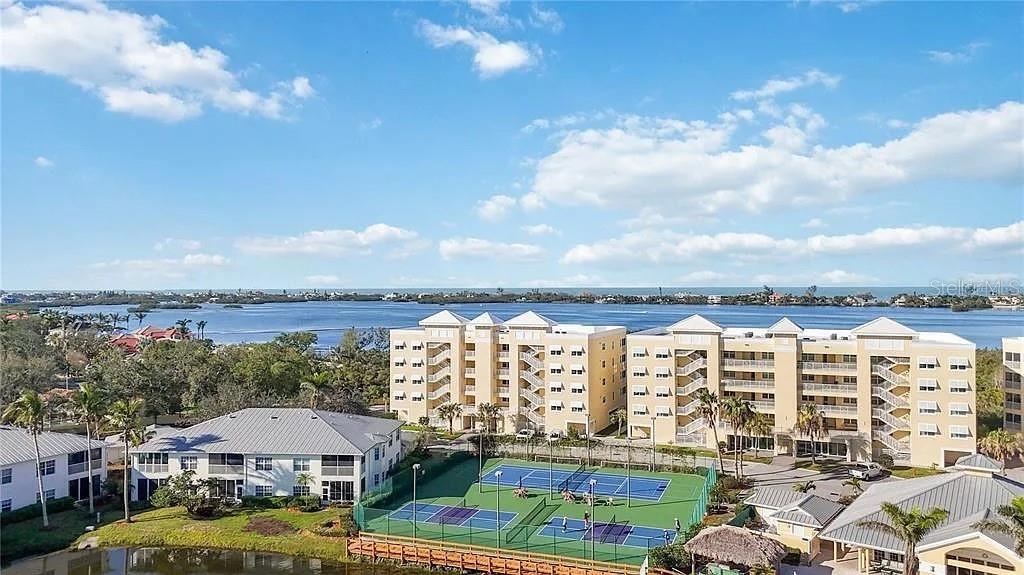 280 HIDDEN BAY DR #302, OSPREY, FL, 34229