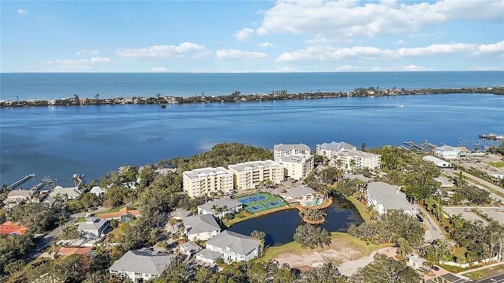 280 HIDDEN BAY DR #302, OSPREY, FL, 34229