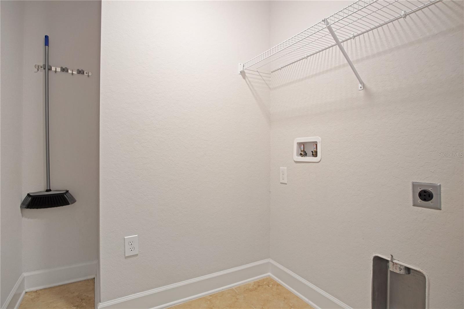 1217 FOREST HILLS DR, HAINES CITY, FL, 33844