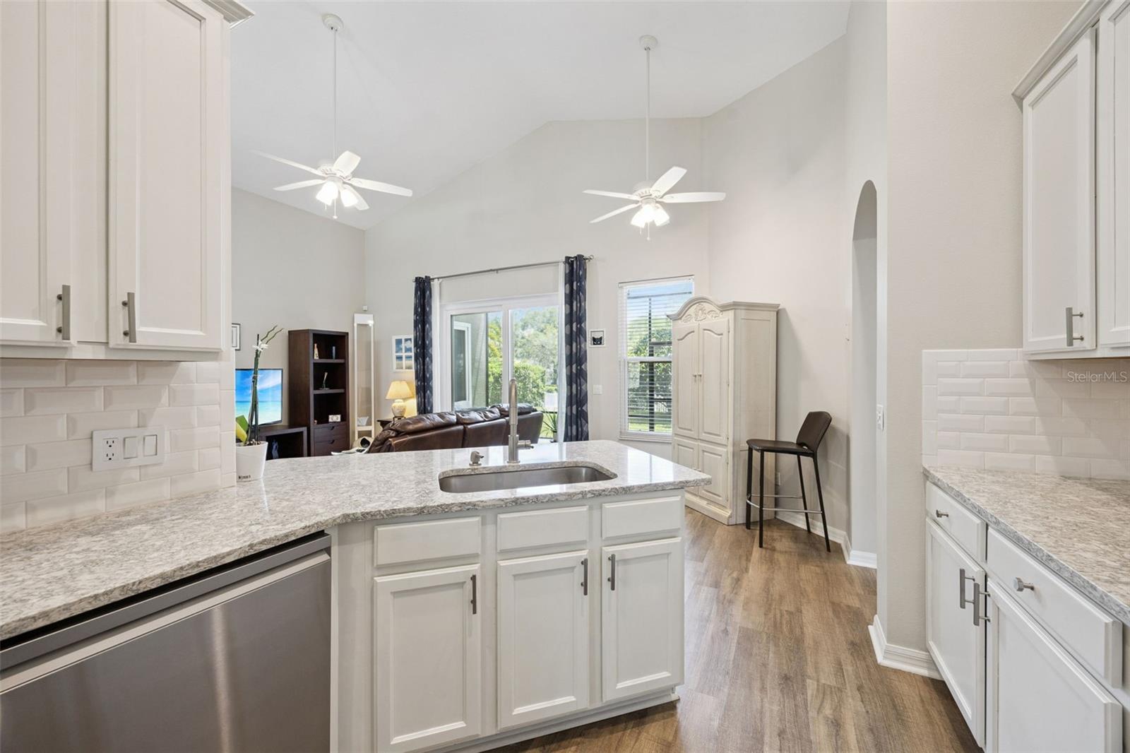 1052 KERSFIELD CIR, LAKE MARY, FL, 32746