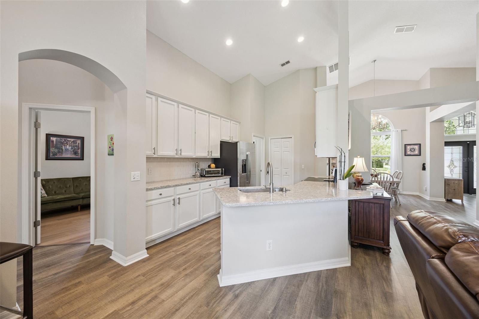 1052 KERSFIELD CIR, LAKE MARY, FL, 32746