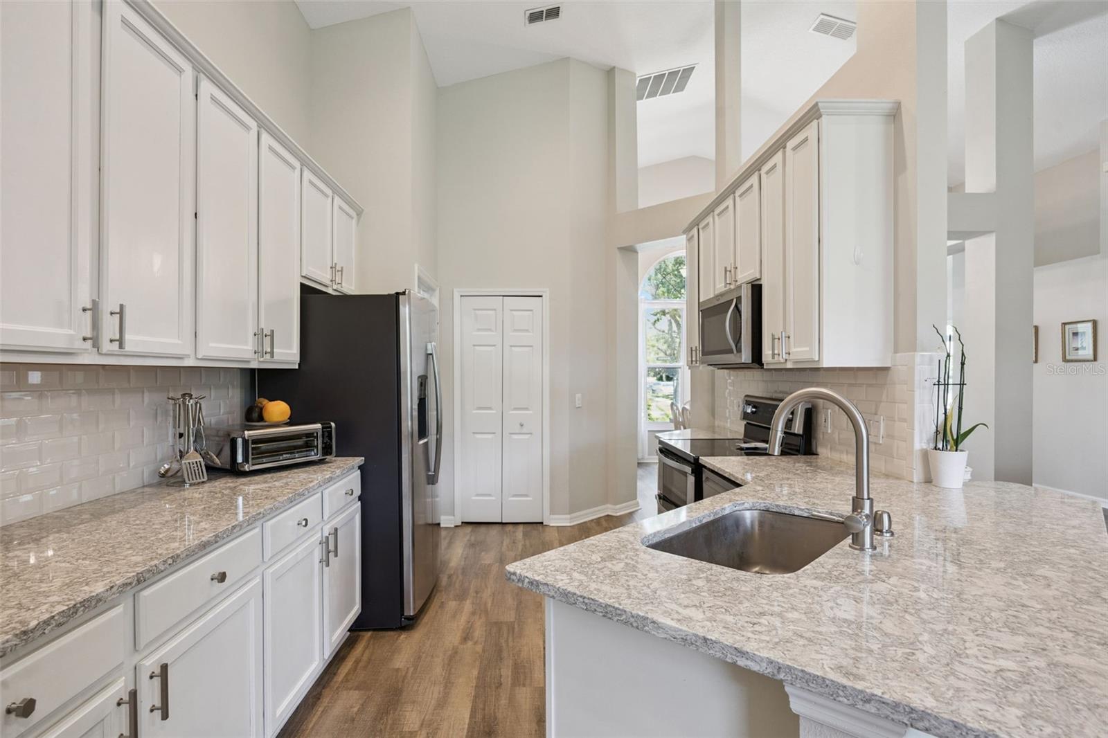 1052 KERSFIELD CIR, LAKE MARY, FL, 32746