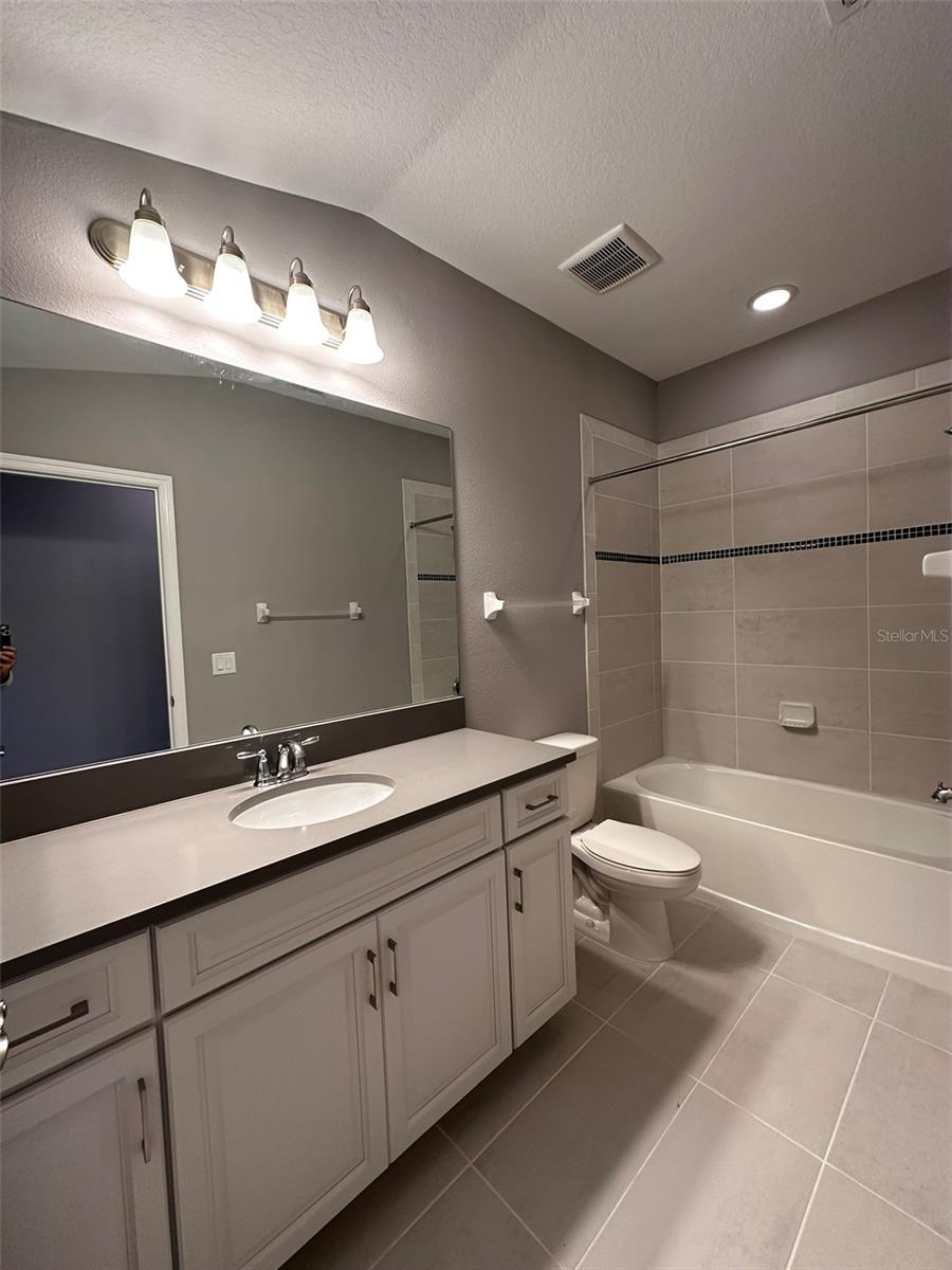 29850 SOUTHWELL LN, WESLEY CHAPEL, FL, 33543