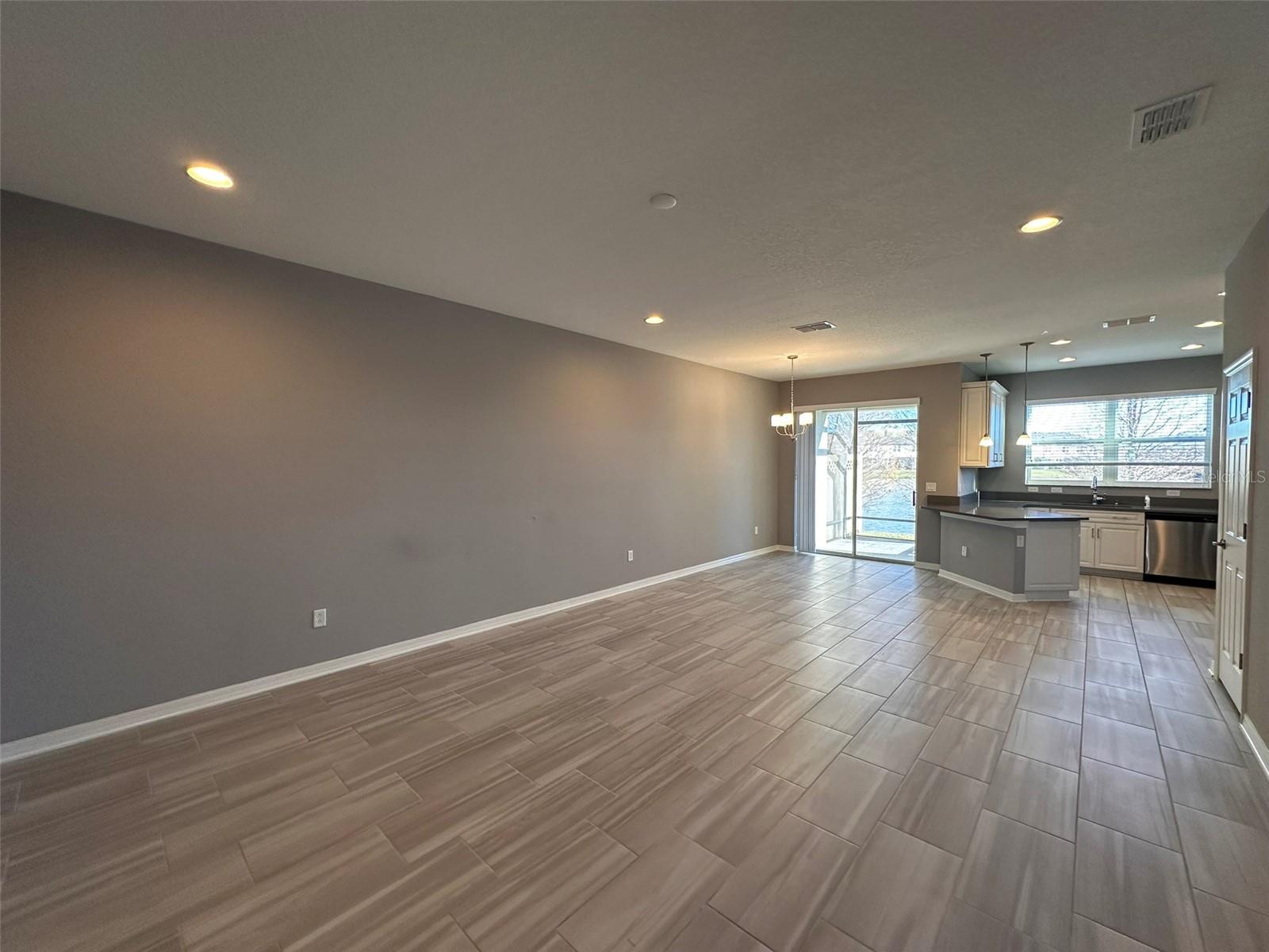 29850 SOUTHWELL LN, WESLEY CHAPEL, FL, 33543