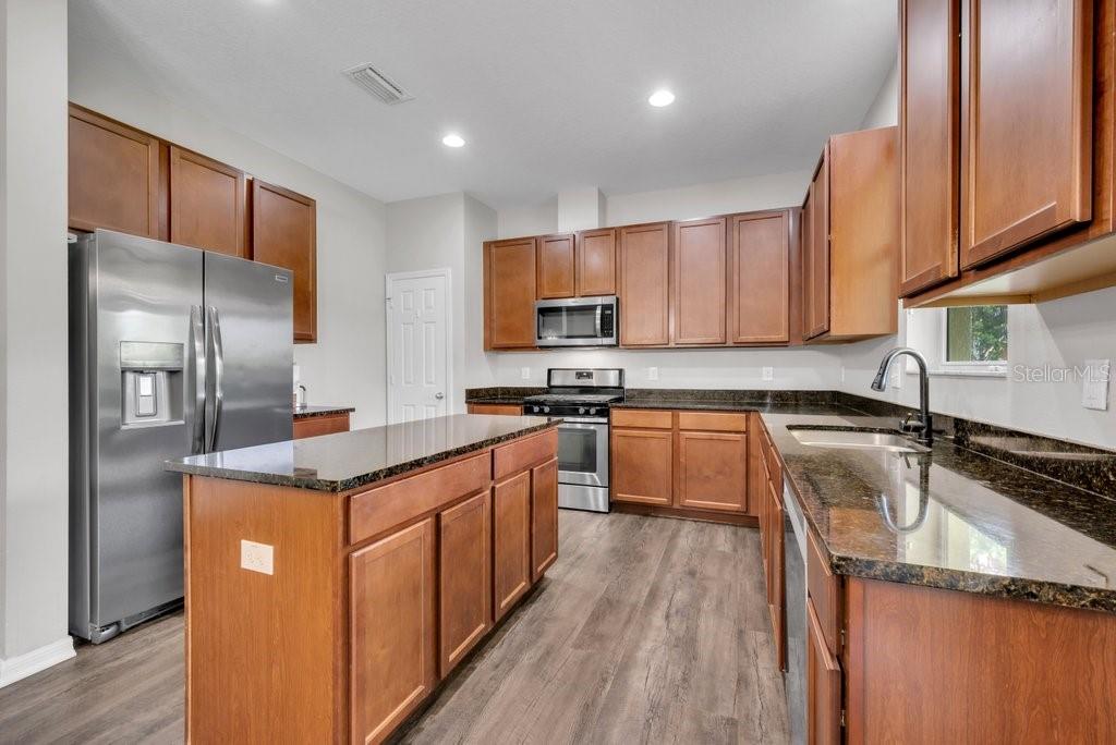 5119 SANDERLING RIDGE DRIVE, LITHIA, FL, 33547