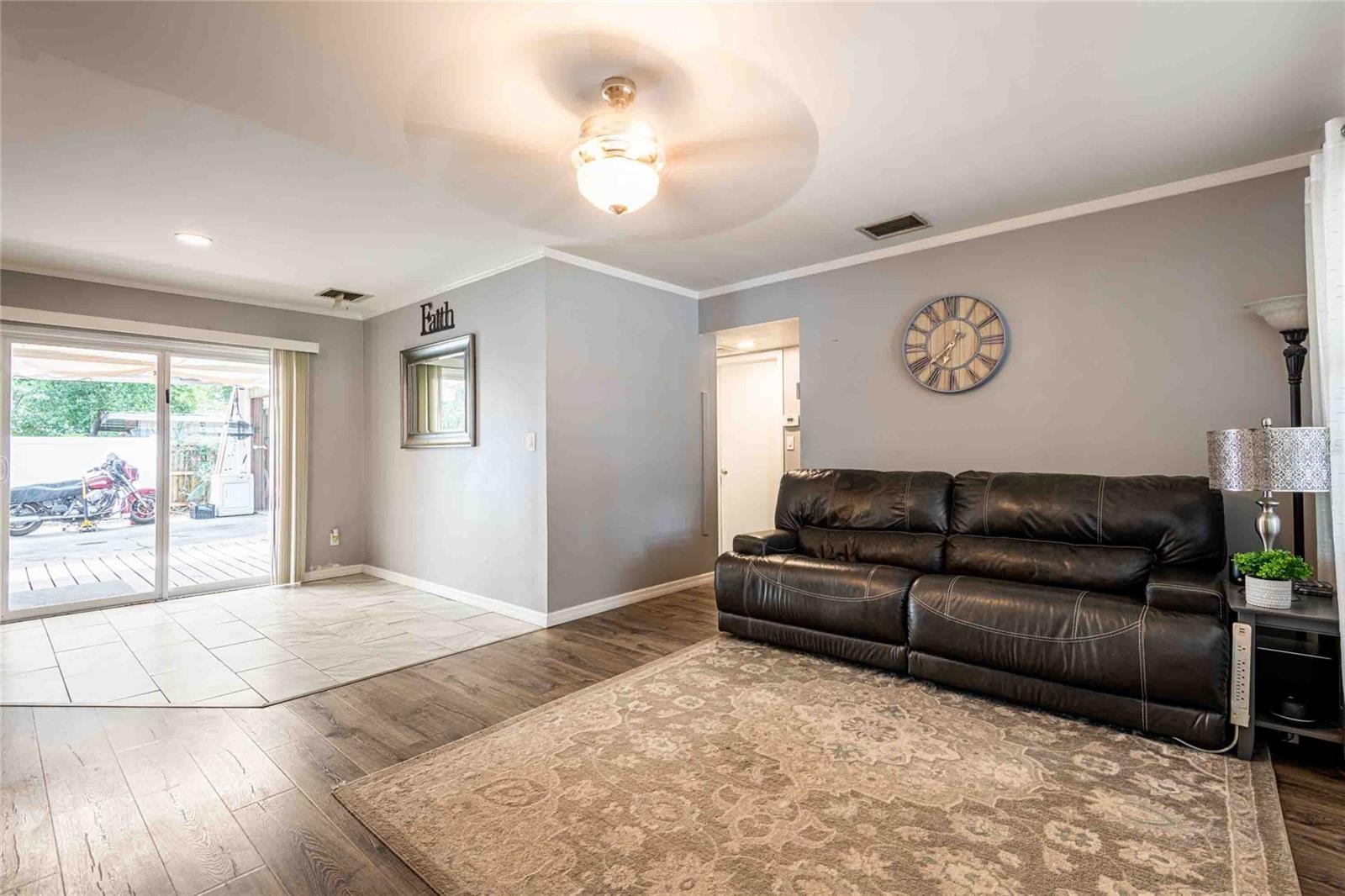 7003 N HOWARD AVE, TAMPA, FL, 33604