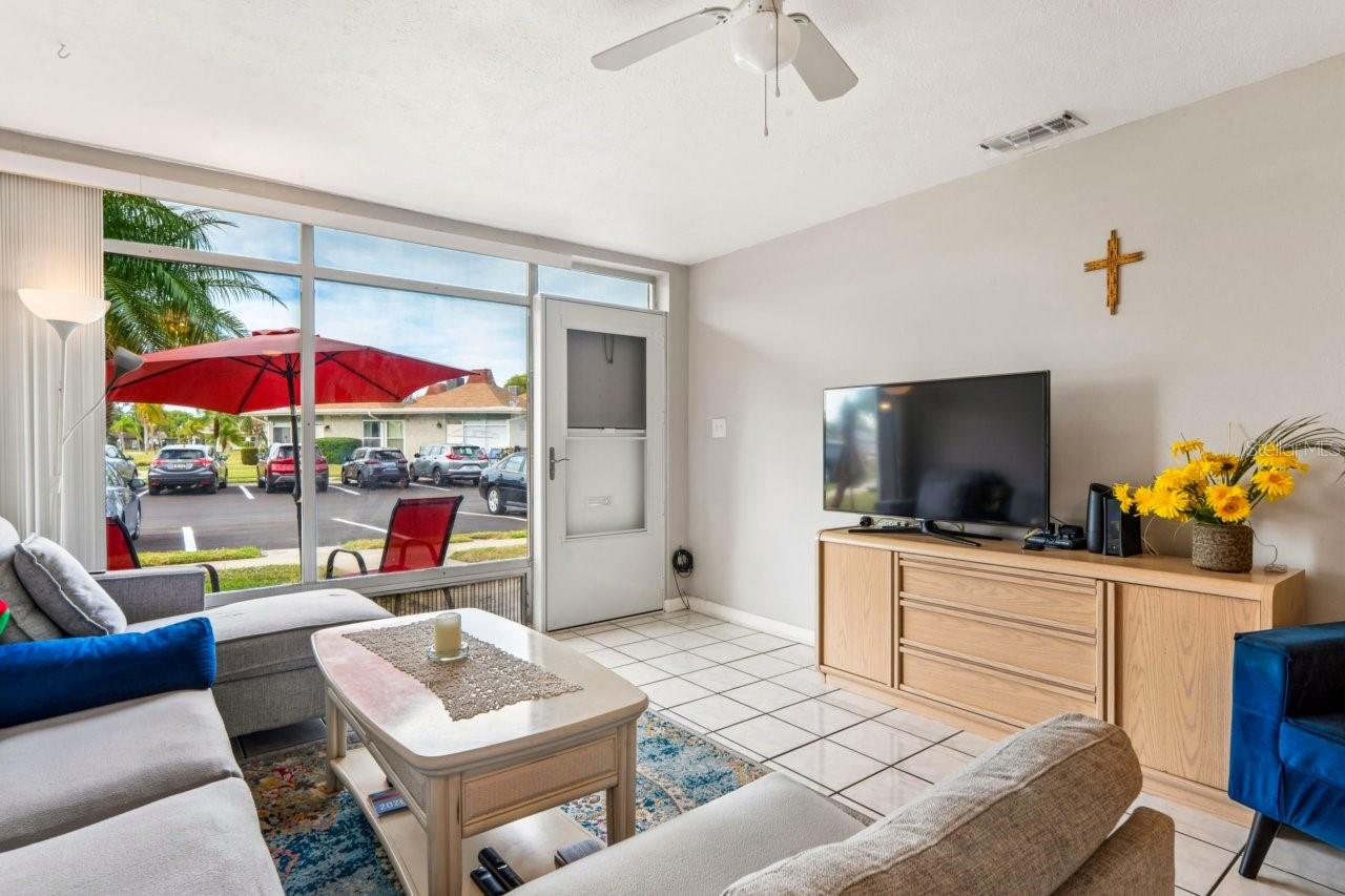 4363 TAHITIAN GARDENS CIR #B, HOLIDAY, FL, 34691