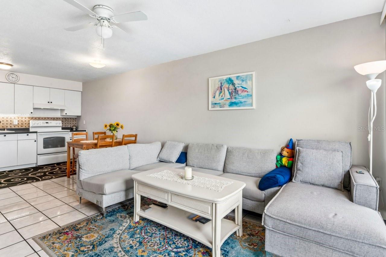 4363 TAHITIAN GARDENS CIR #B, HOLIDAY, FL, 34691