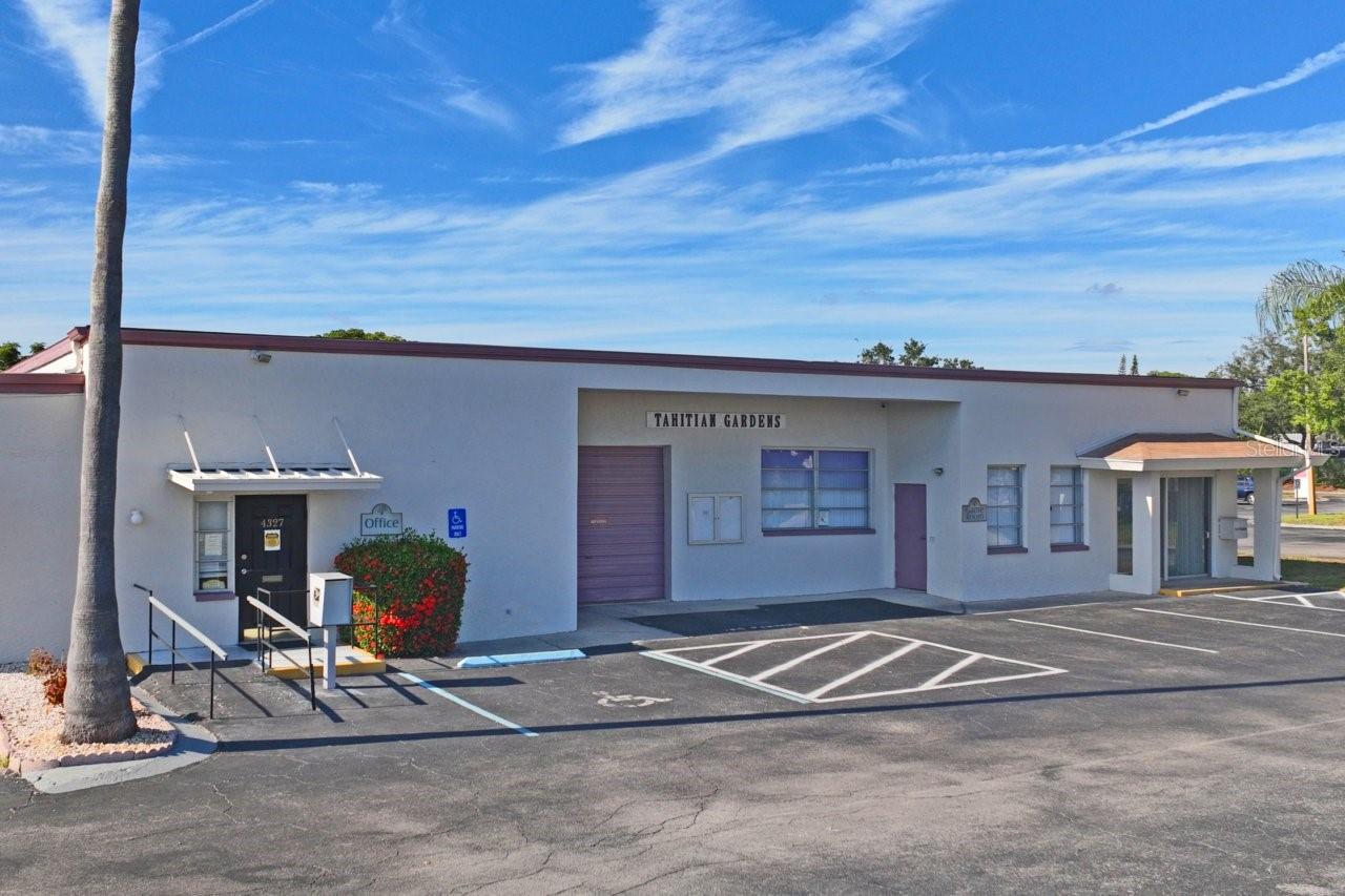 4363 TAHITIAN GARDENS CIR #B, HOLIDAY, FL, 34691