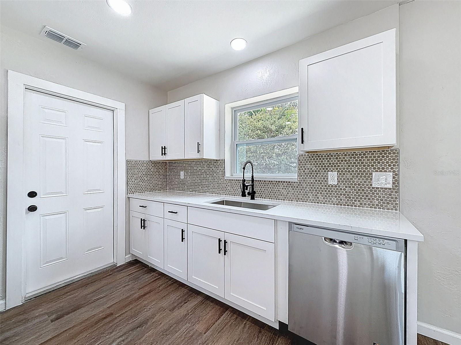 7648 15TH AVE N, ST PETERSBURG, FL, 33710