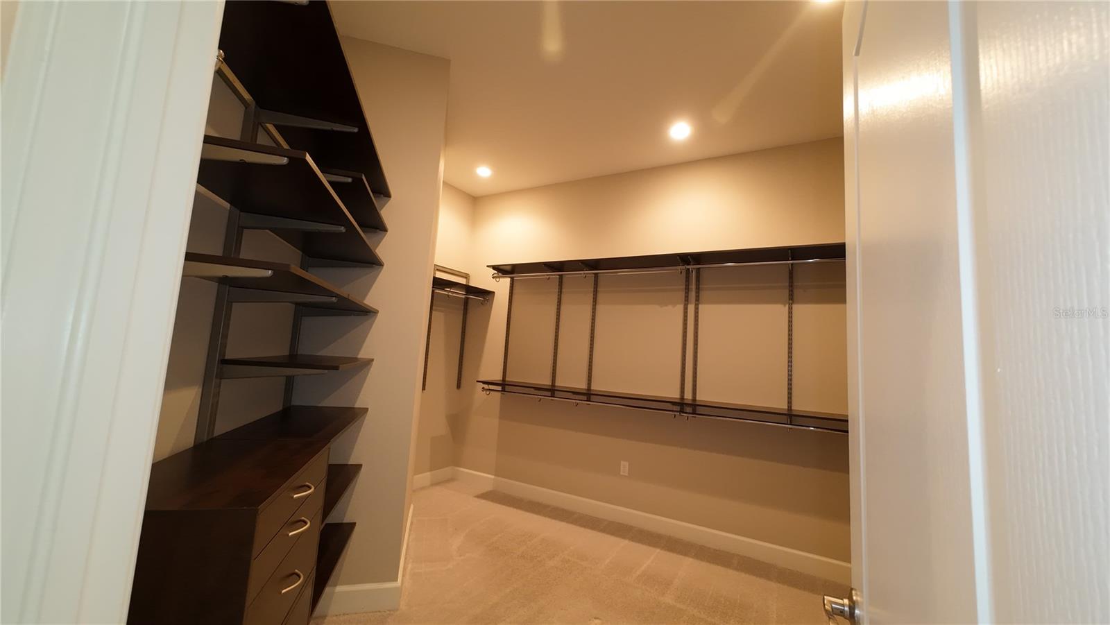 2120 SOUTHERN OAKS LN, LAKELAND, FL, 33813