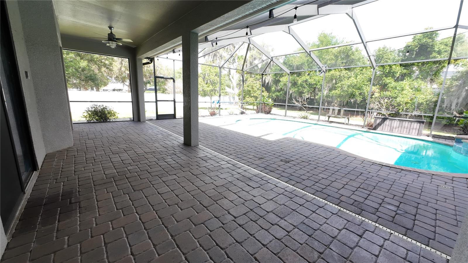 2120 SOUTHERN OAKS LN, LAKELAND, FL, 33813