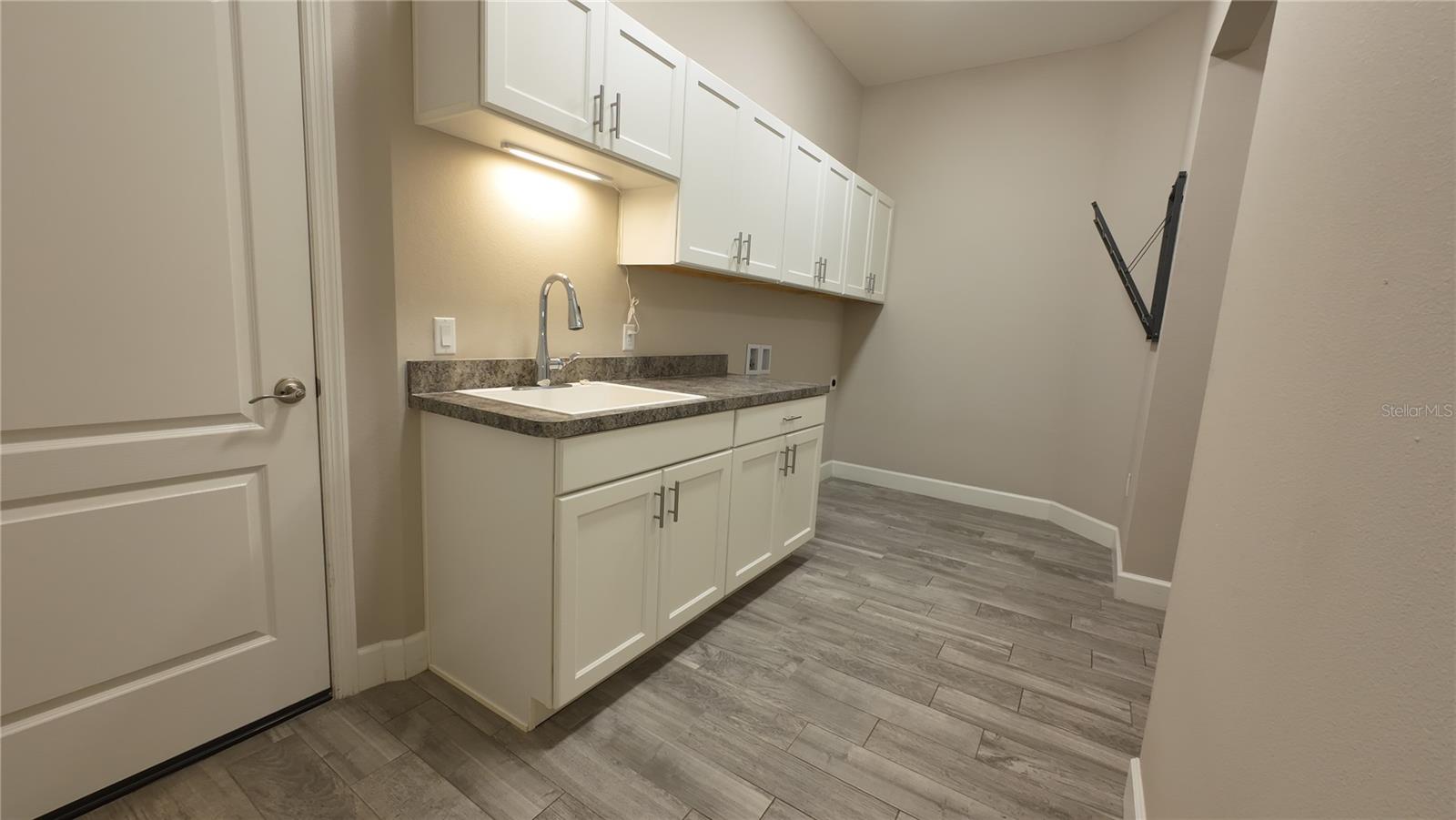 2120 SOUTHERN OAKS LN, LAKELAND, FL, 33813