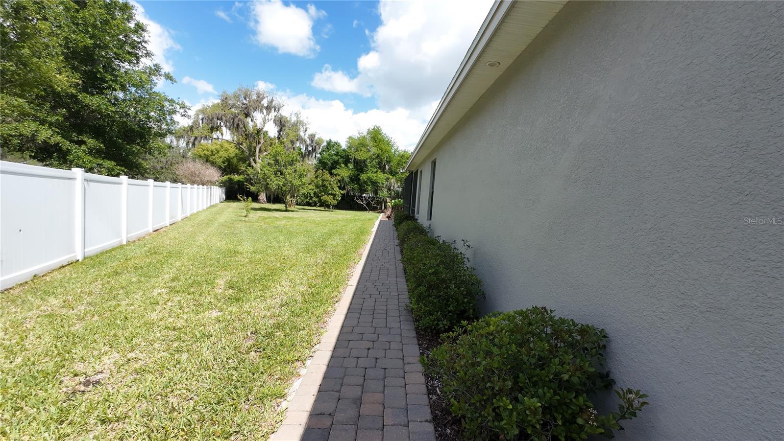 2120 SOUTHERN OAKS LN, LAKELAND, FL, 33813
