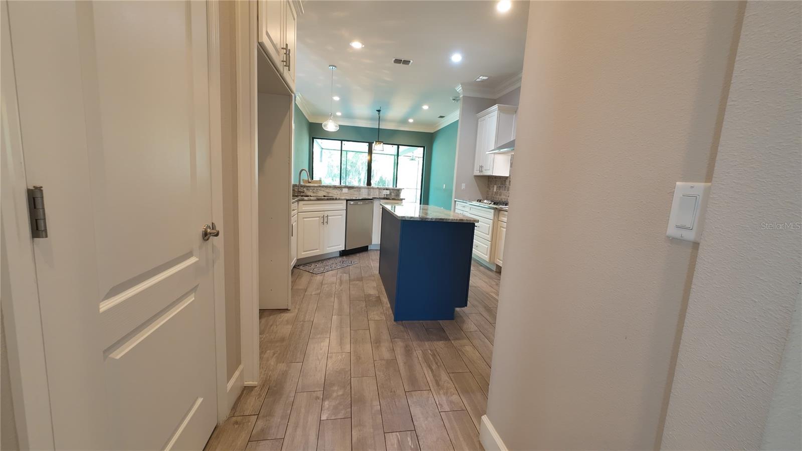 2120 SOUTHERN OAKS LN, LAKELAND, FL, 33813