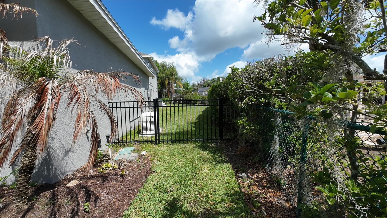 2120 SOUTHERN OAKS LN, LAKELAND, FL, 33813