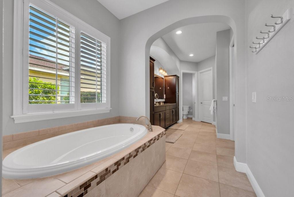 5917 ALANA LEIGH PL, LITHIA, FL, 33547