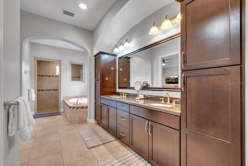 5917 ALANA LEIGH PL, LITHIA, FL, 33547