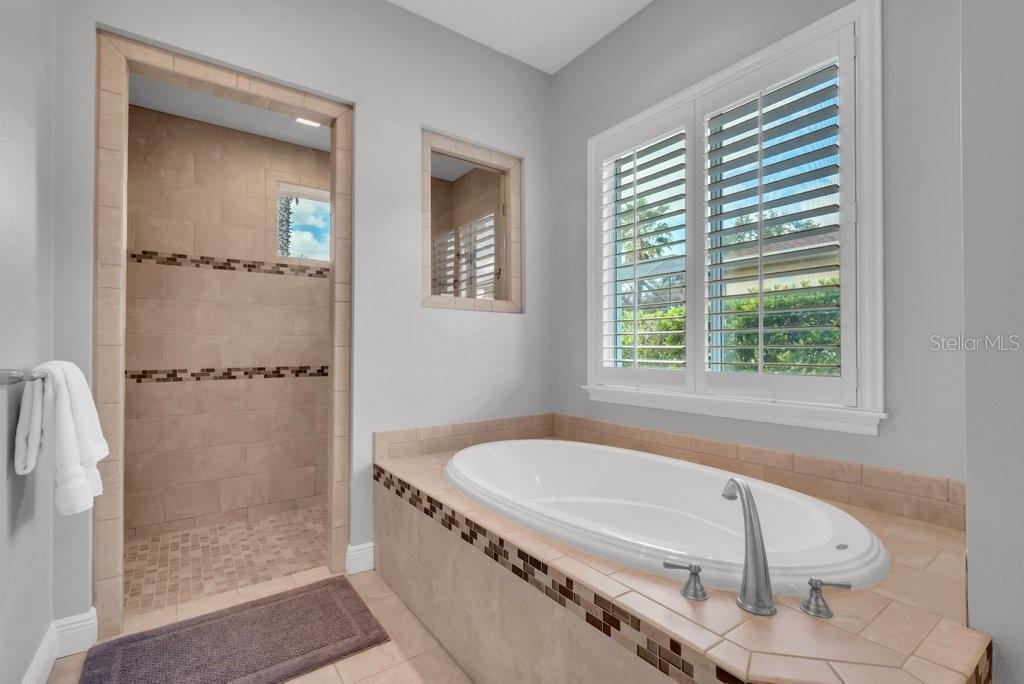 5917 ALANA LEIGH PL, LITHIA, FL, 33547