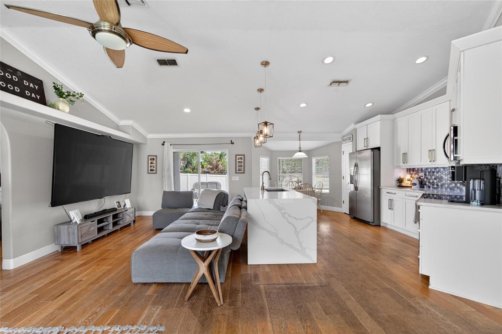 1730 CANOE DR, LUTZ, FL, 33559