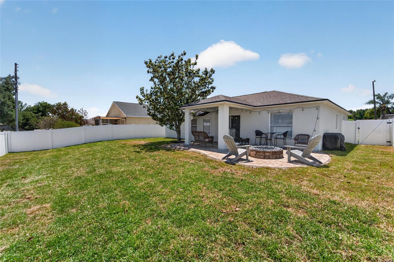 1730 CANOE DR, LUTZ, FL, 33559