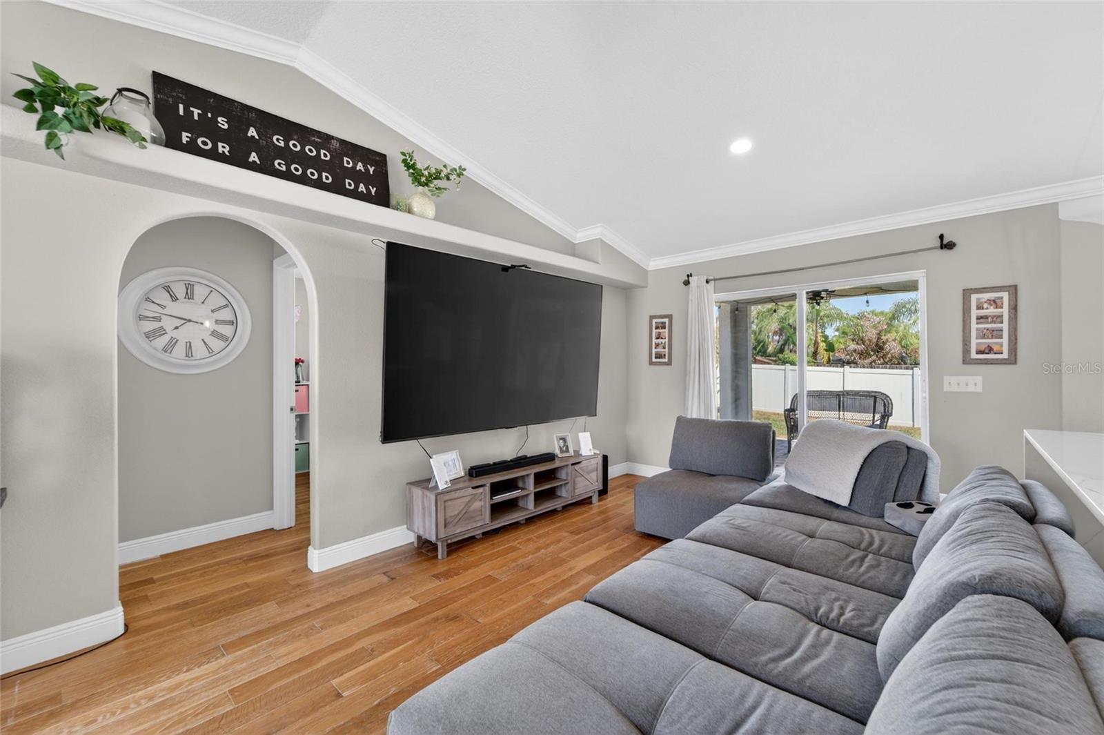 1730 CANOE DR, LUTZ, FL, 33559