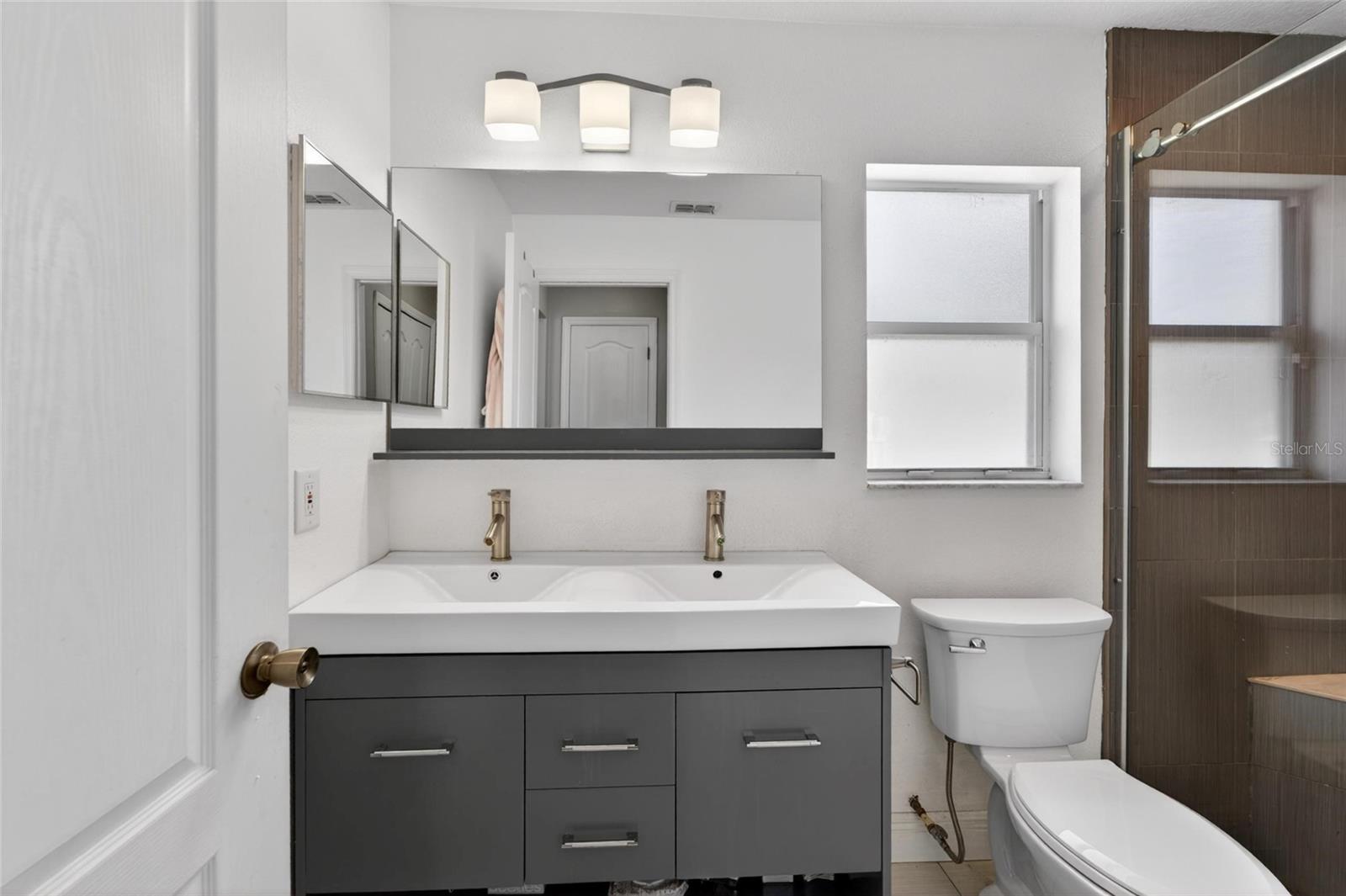 1730 CANOE DR, LUTZ, FL, 33559