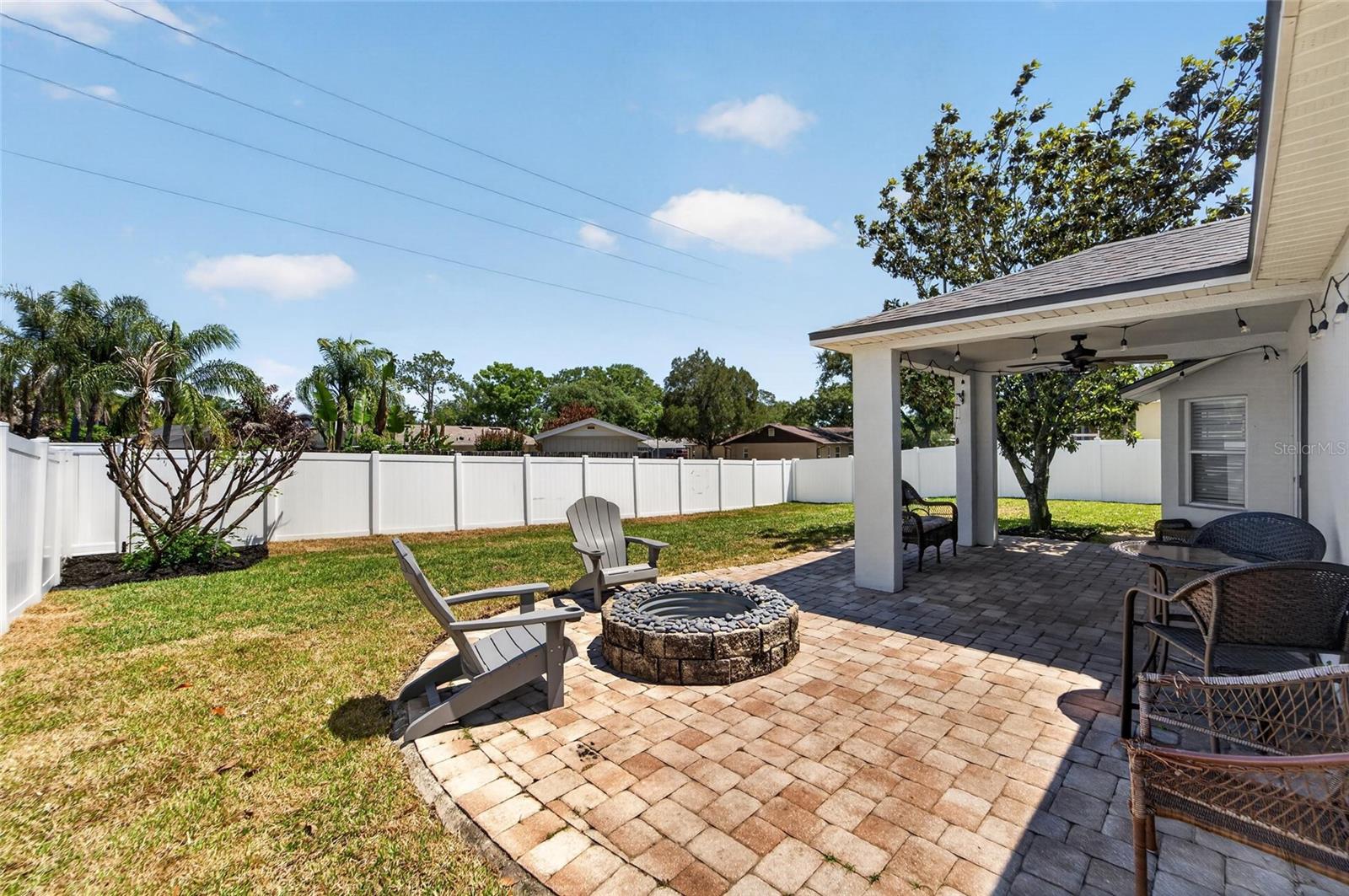 1730 CANOE DR, LUTZ, FL, 33559