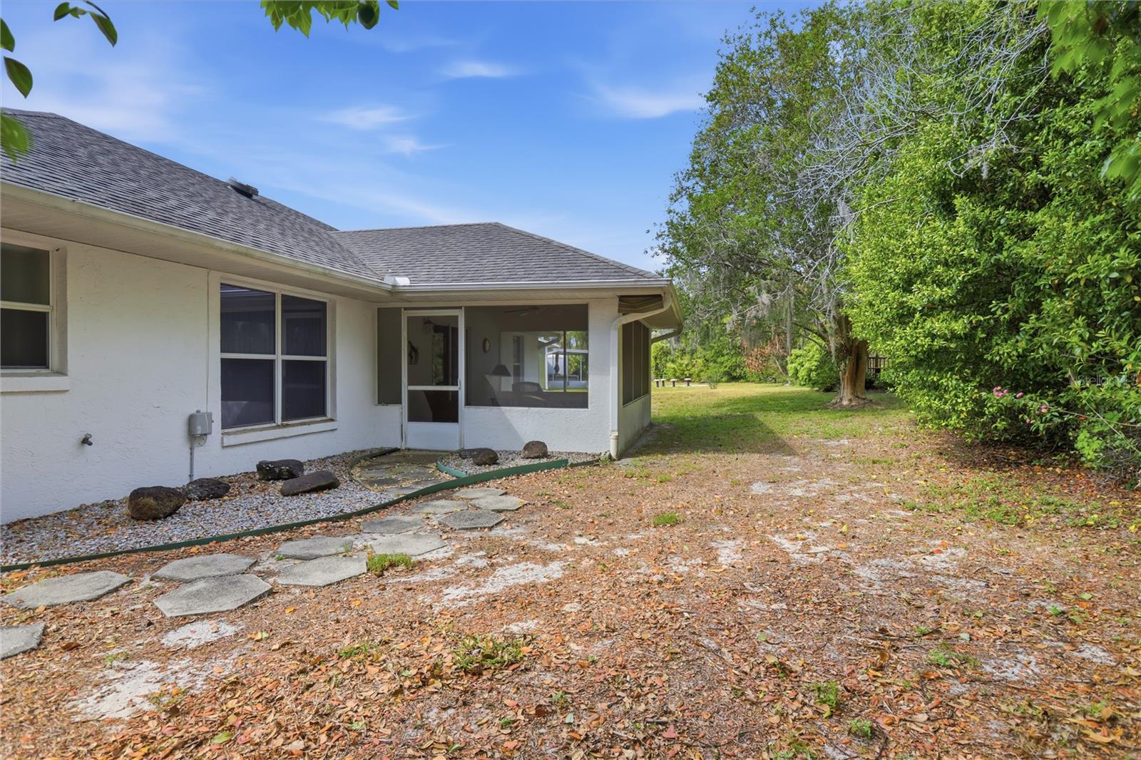 609 N 4TH AVE, DELTONA, FL, 32725