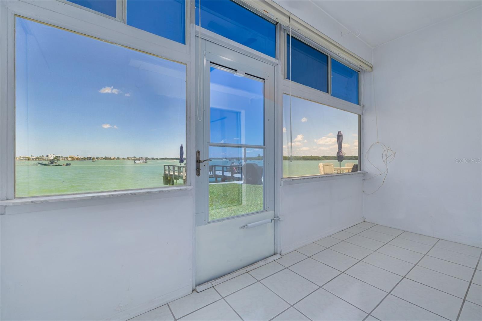 250 126TH AVE #104, TREASURE ISLAND, FL, 33706