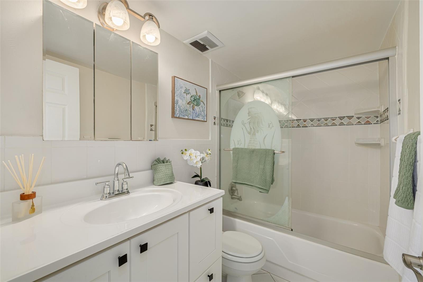 250 126TH AVE #104, TREASURE ISLAND, FL, 33706
