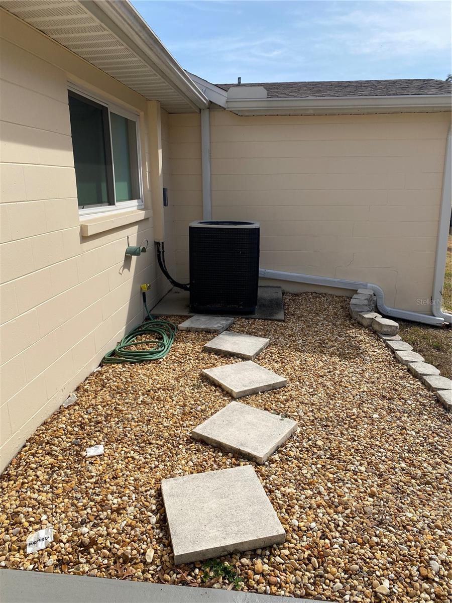 8666 SW 92ND LN #C, OCALA, FL, 34481