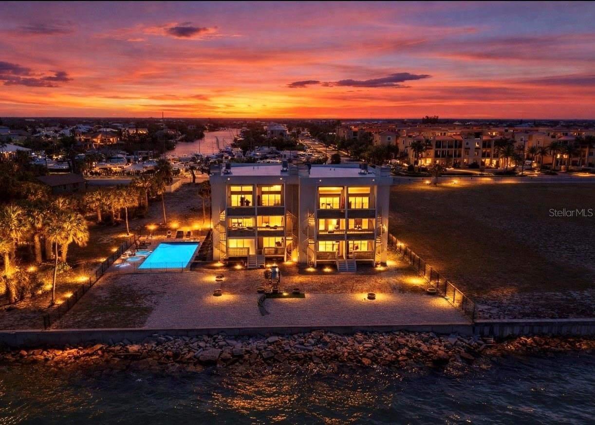 6504 SURFSIDE BLVD #4, APOLLO BEACH, FL, 33572