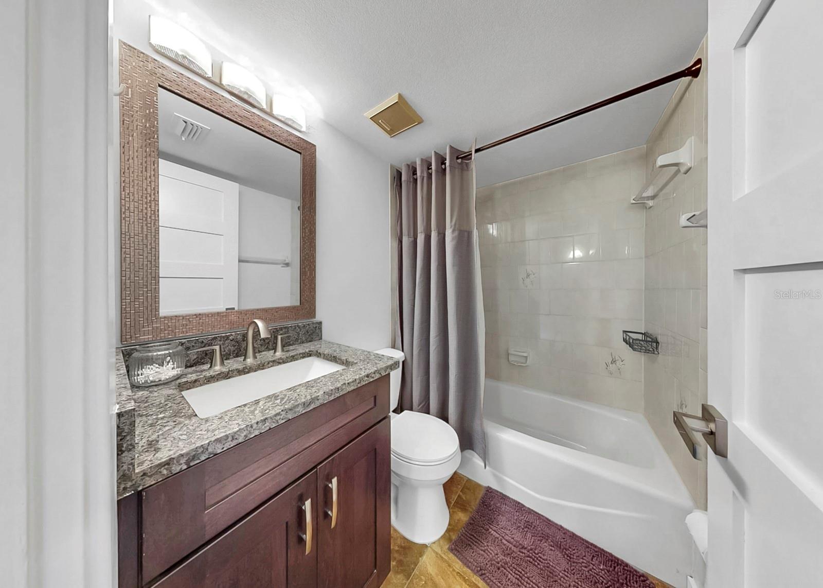 6504 SURFSIDE BLVD #4, APOLLO BEACH, FL, 33572