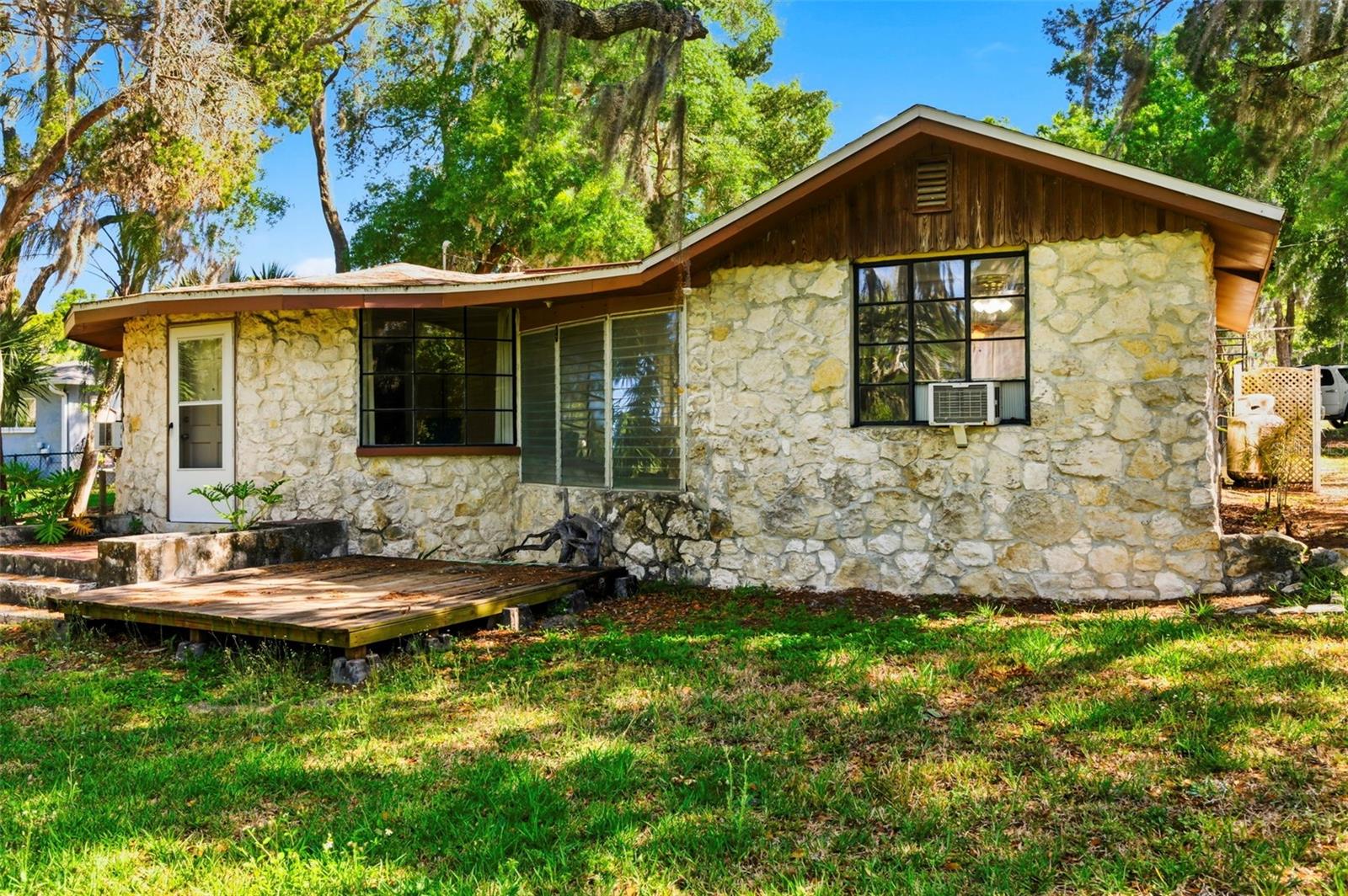 5651 MONROE ST, NEW PORT RICHEY, FL, 34653