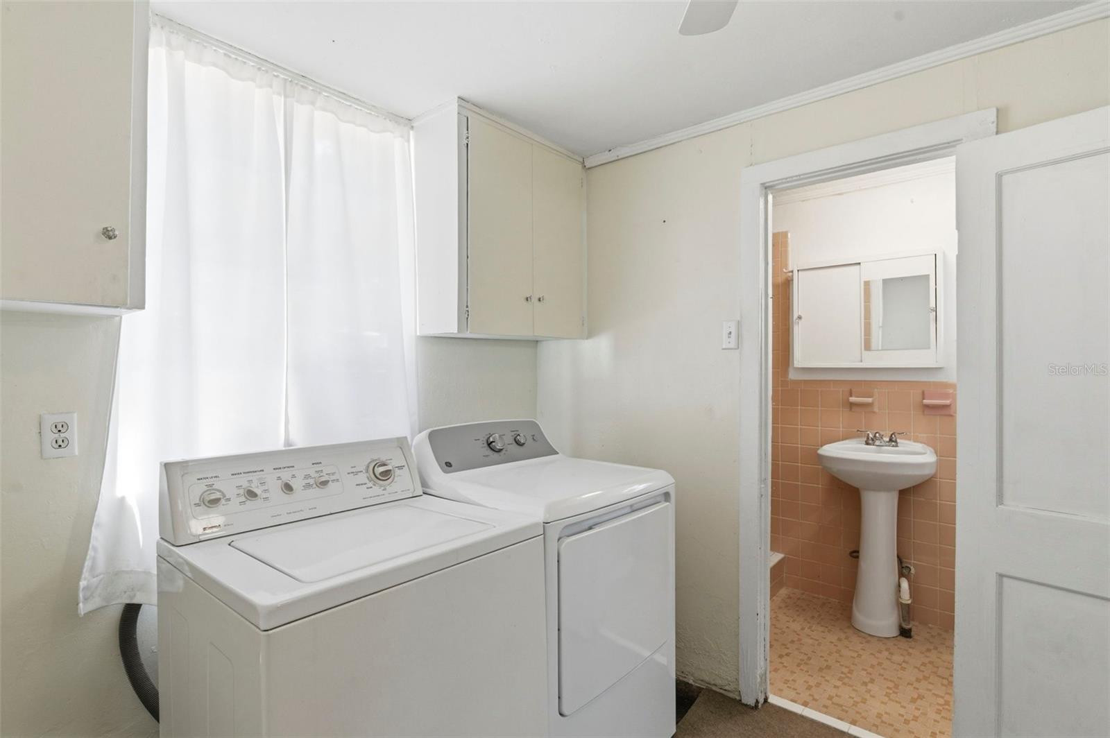 5651 MONROE ST, NEW PORT RICHEY, FL, 34653