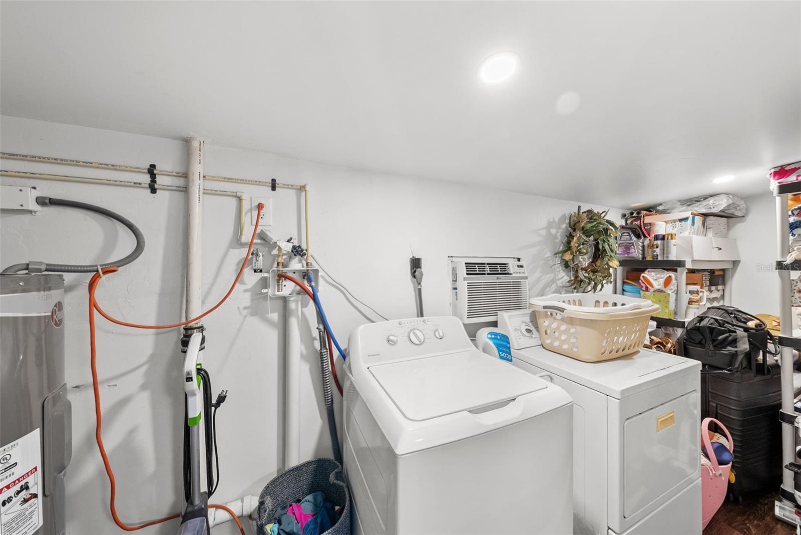 3702 W TYSON AVE, TAMPA, FL, 33611