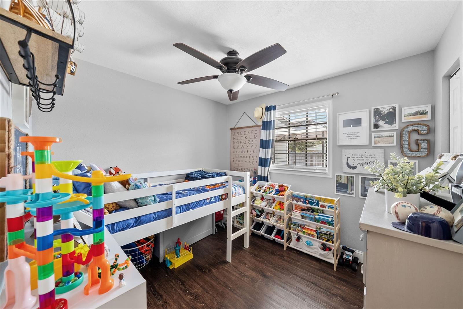 3702 W TYSON AVE, TAMPA, FL, 33611