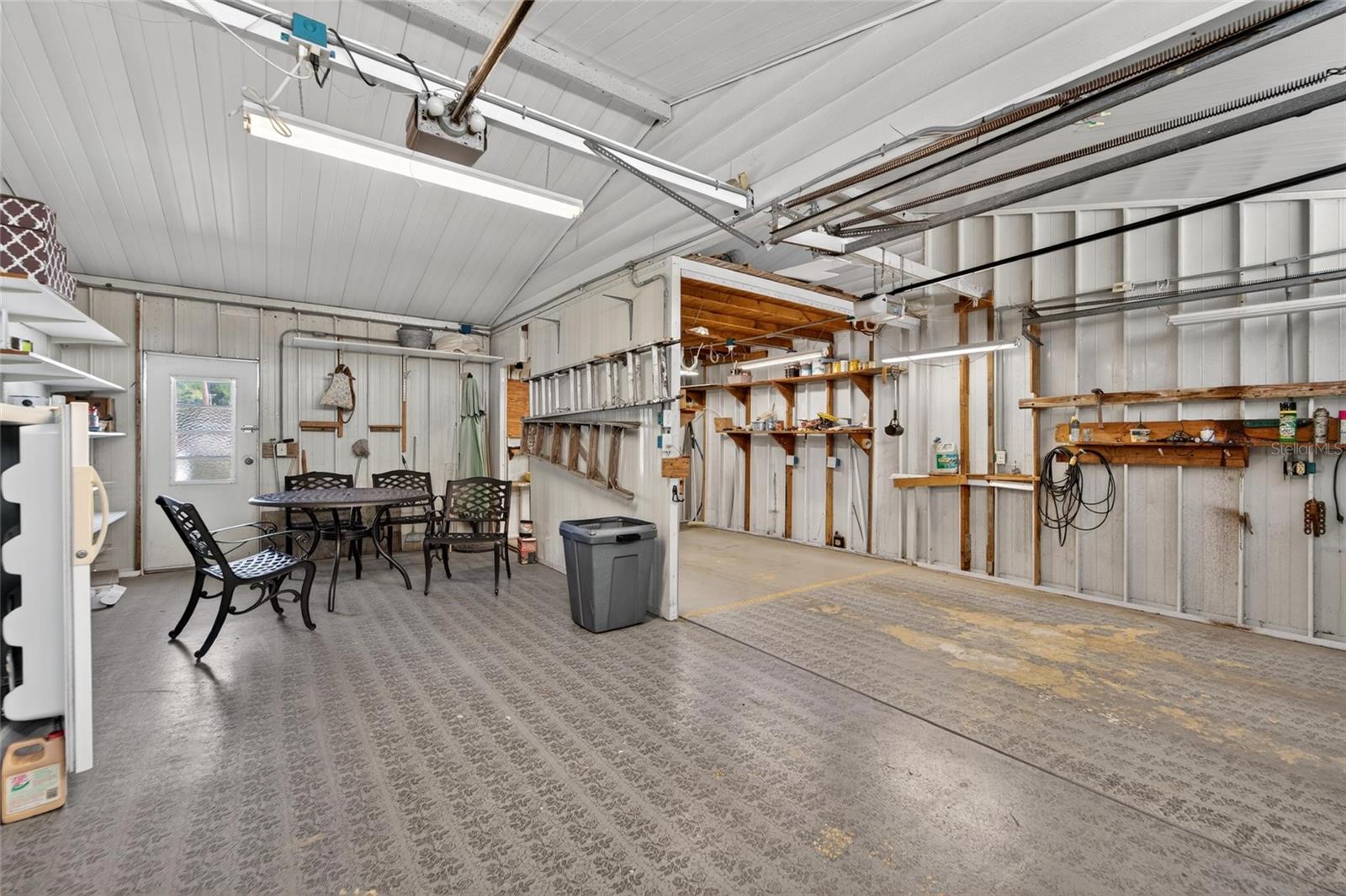 39407 ROCKFORD AVE, ZEPHYRHILLS, FL, 33542