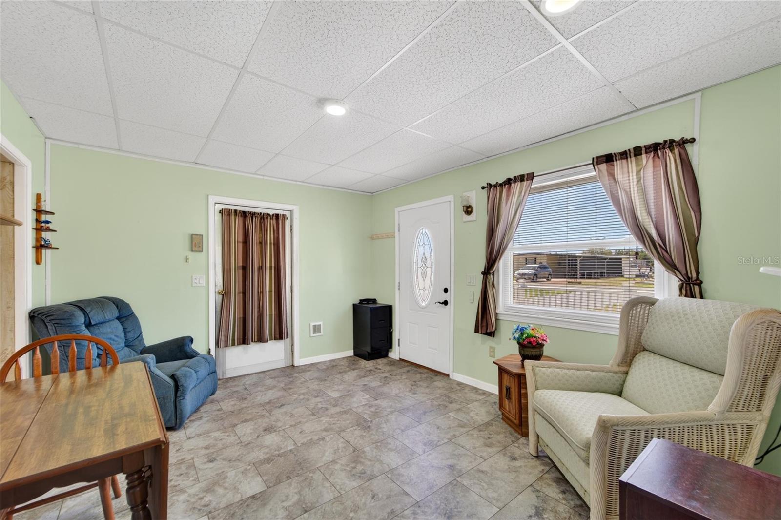 39407 ROCKFORD AVE, ZEPHYRHILLS, FL, 33542