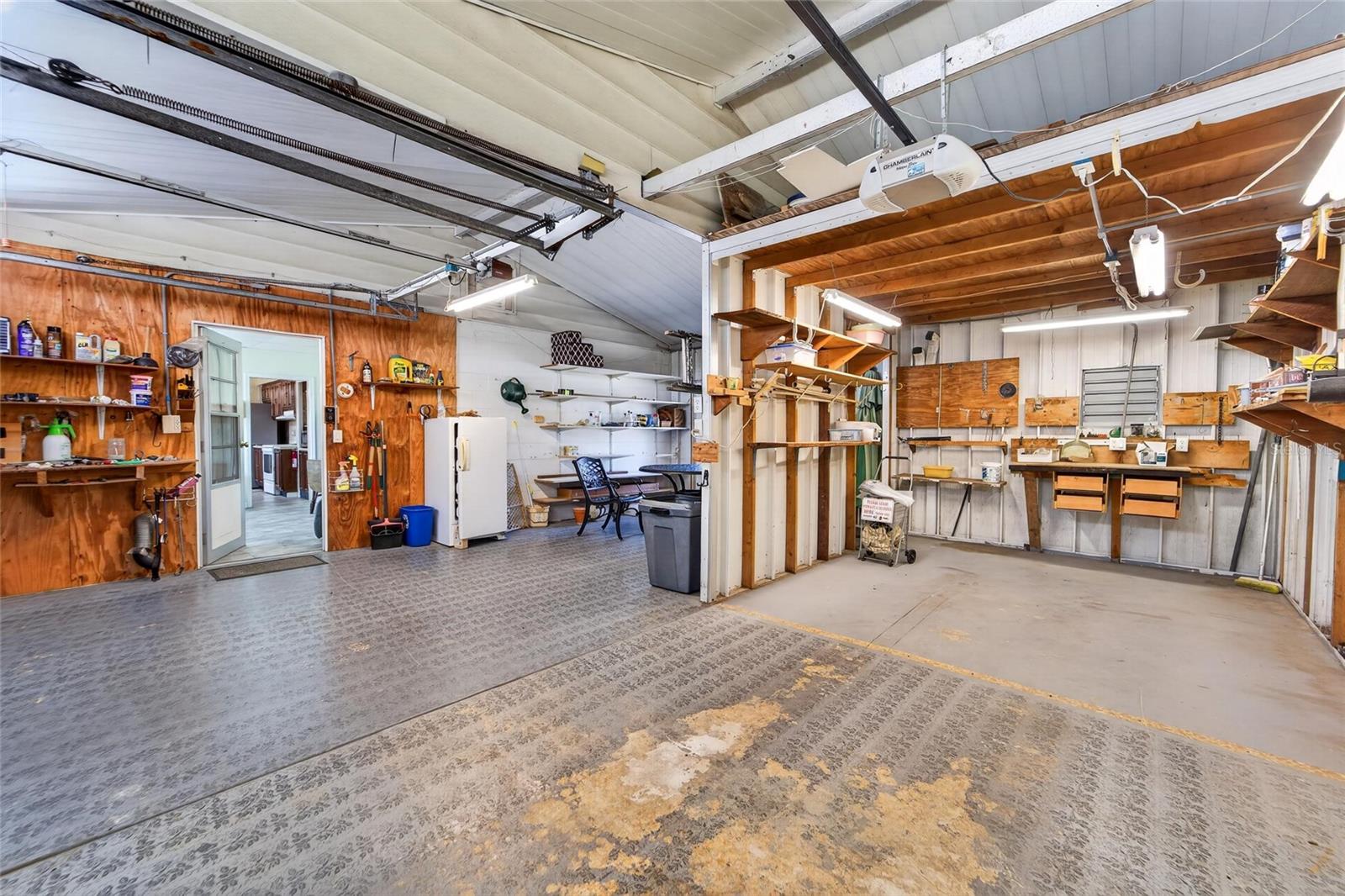 39407 ROCKFORD AVE, ZEPHYRHILLS, FL, 33542