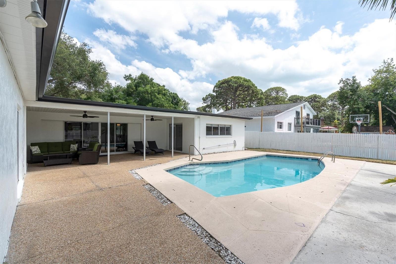 14254 84TH TER, SEMINOLE, FL, 33776