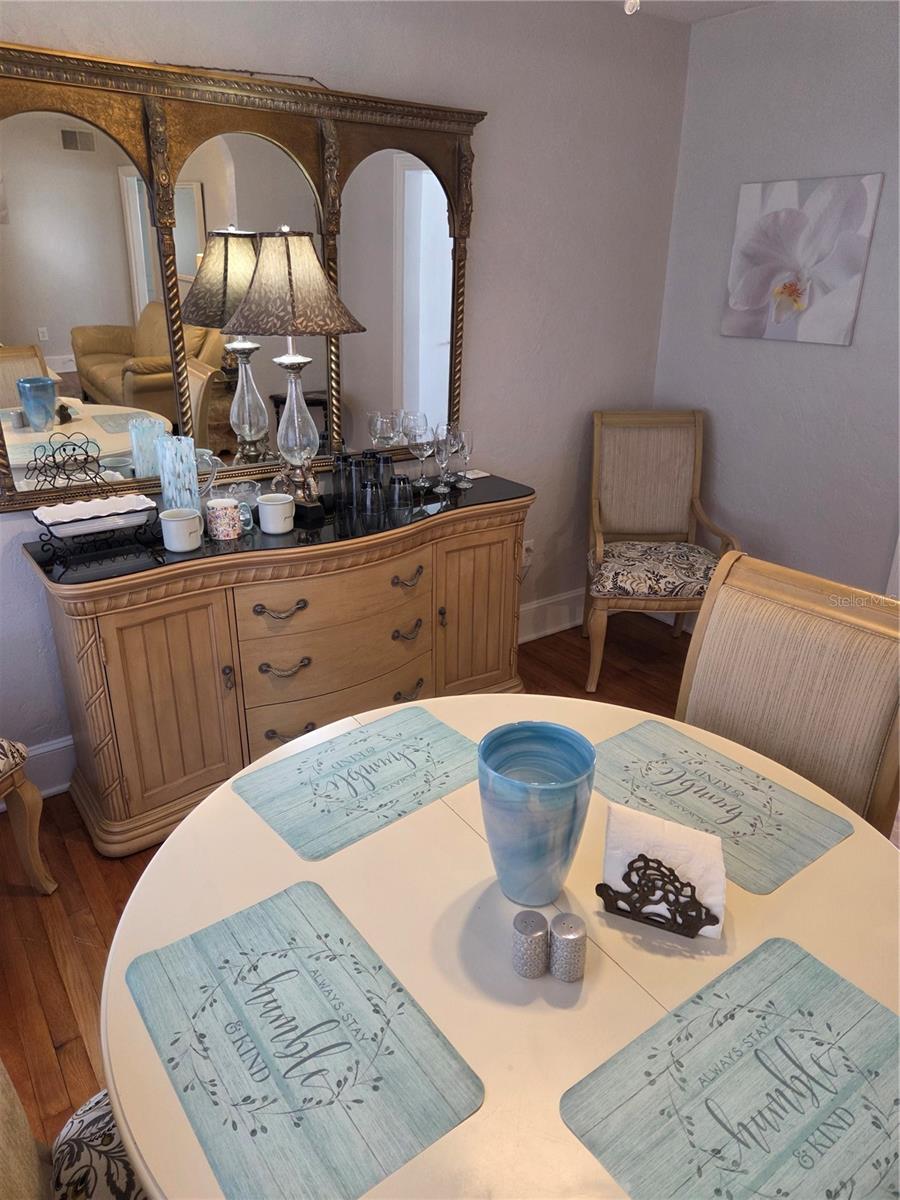 112 S DIXIE AVE, FRUITLAND PARK, FL, 34731